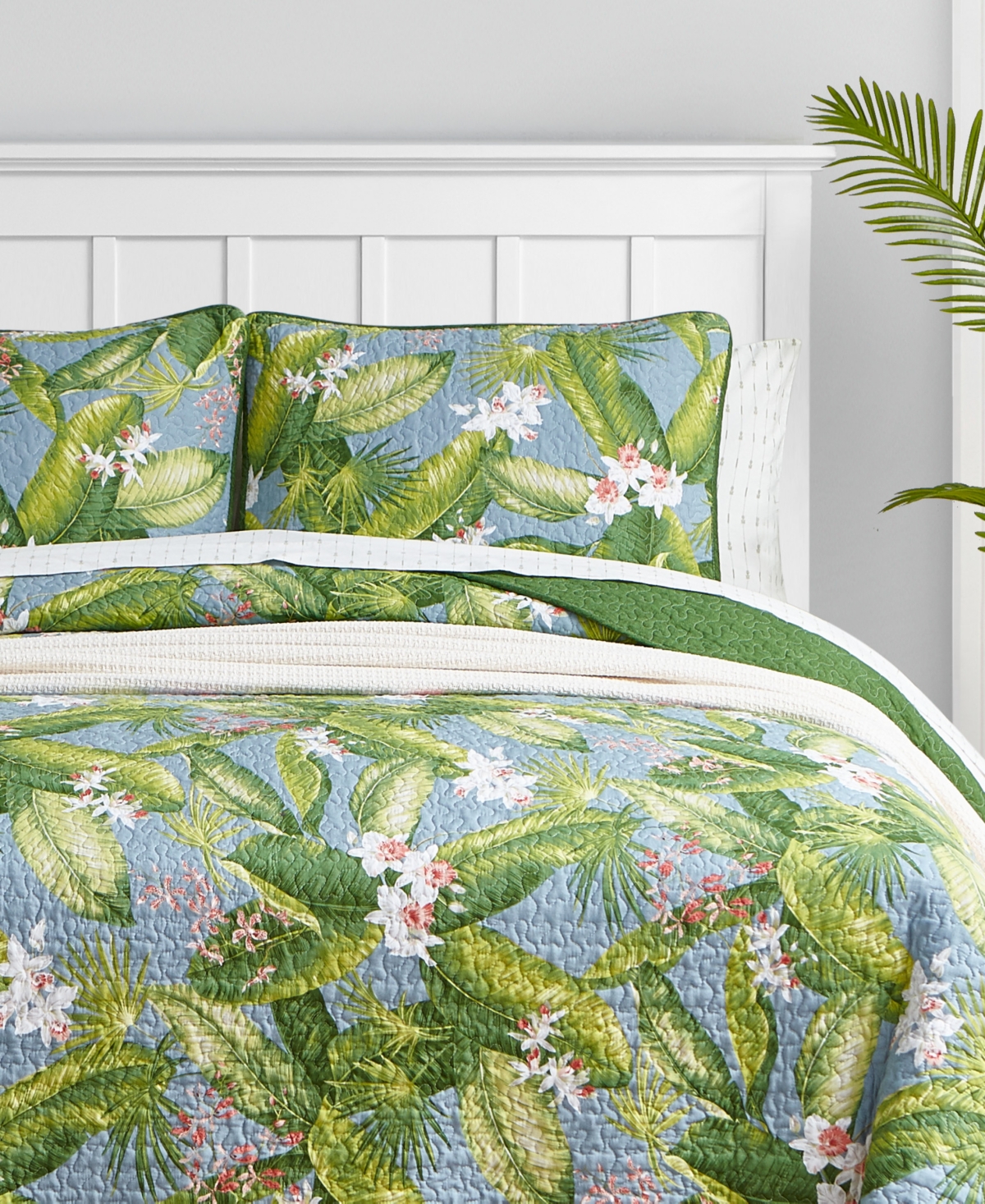 Tommy Bahama Home Aregada Dock Reversible Piece Quilt Set
