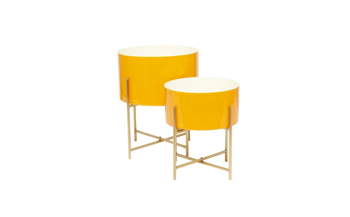 Cosmoliving Metal Modern Planters With Stand, Set Of 2 In Yellow