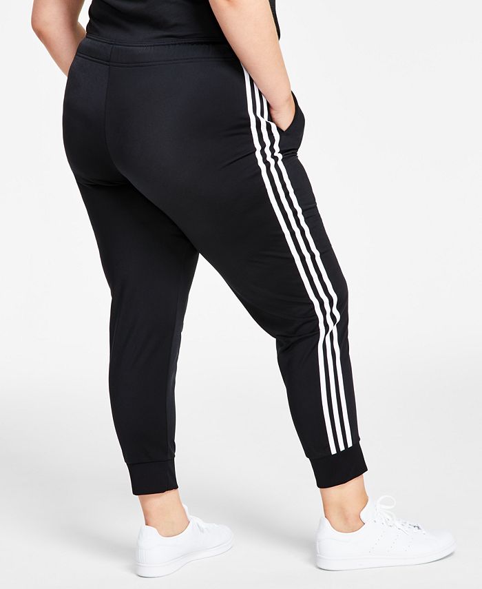 essentials warm up tapered 3 stripes track pants