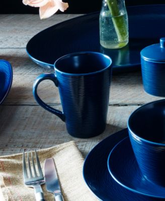 Swirl Mugs, Set of 4