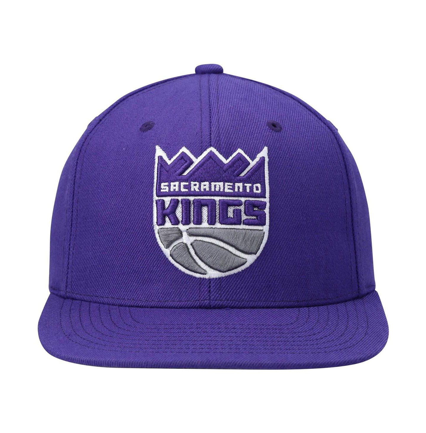 Мужская кепка Mitchell & Ness Purple Sacramento Kings Ground 2.0 Snapback Hat — фото 2
