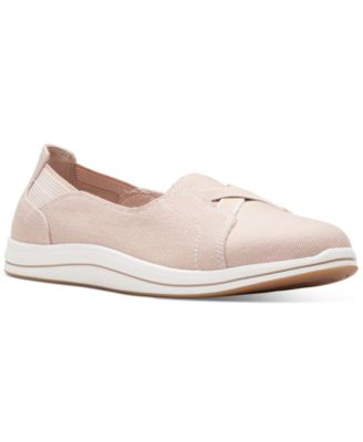 Women's Breeze Skip Cloudsteppers Sneakers