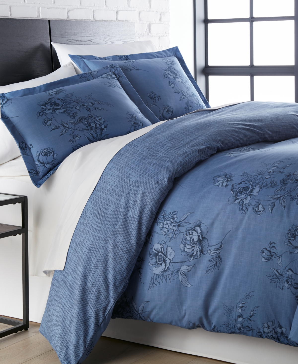 Southshore Fine Linens Harmony Down Alternative 3 Piece Comforter And Sham Set, Full/queen In Blue
