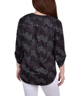 Petite 3/4 Roll Tab Sleeve Y-neck Top