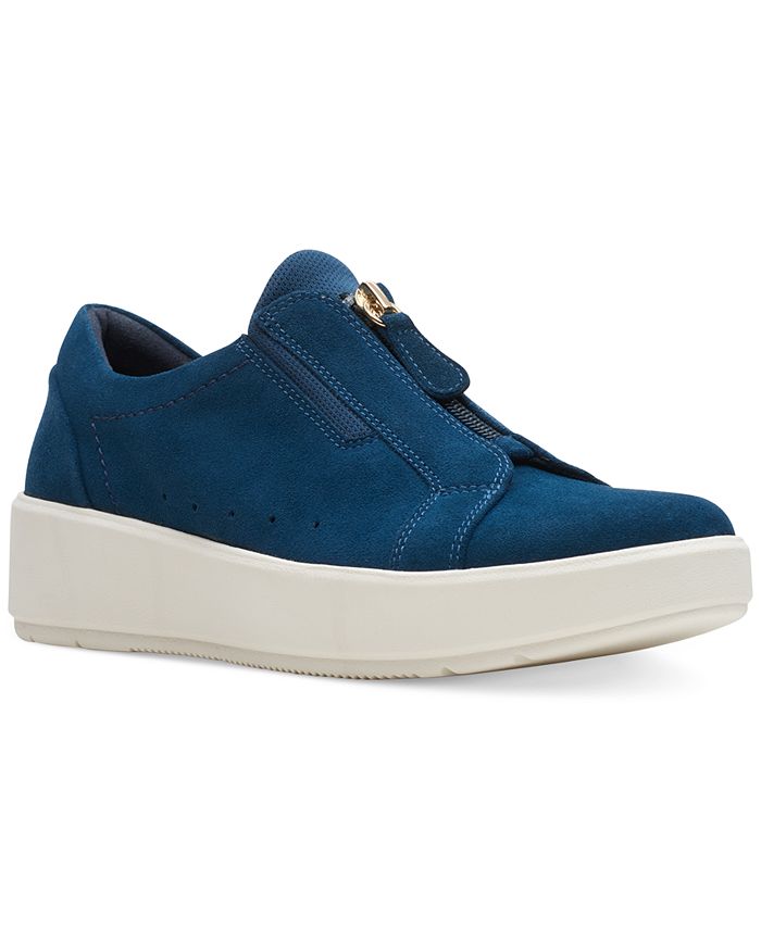 clarks layton pace platform sneakers