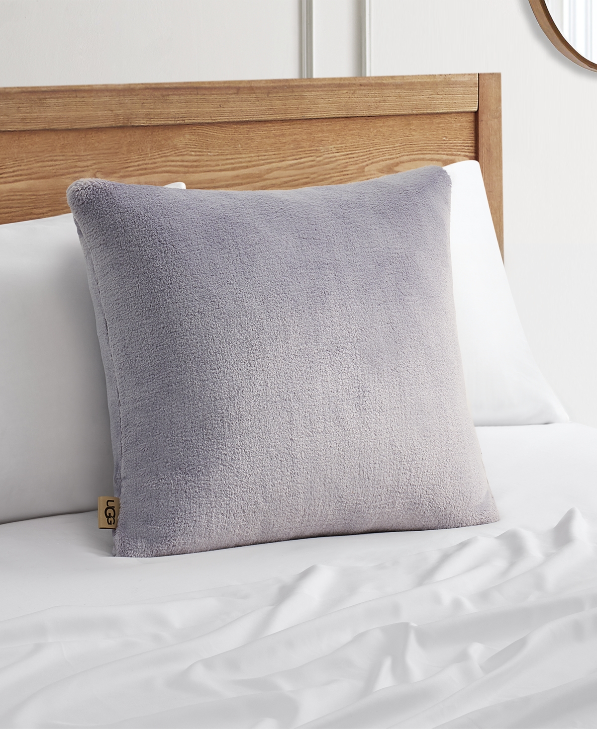 Ugg sales whitecap pillow