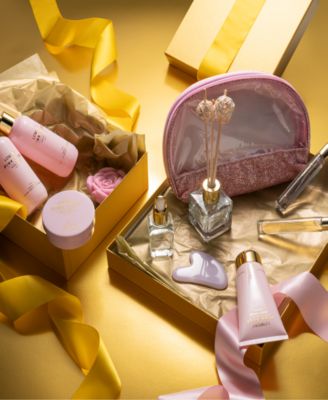 19-Pc. Pink Rose Relaxing Luxury Spa Gift Set