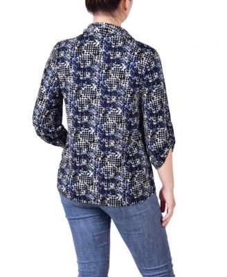 Petite 3/4 Ruched Sleeve Studded Y-neck Top