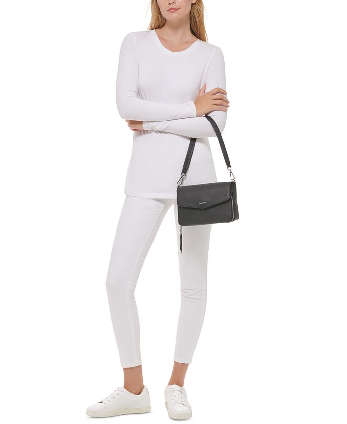 CALVIN KLEIN Women's Demi Purse Shoulder Bag** in 2023  Calvin klein bag,  Black leather purse, Leather shoulder bag