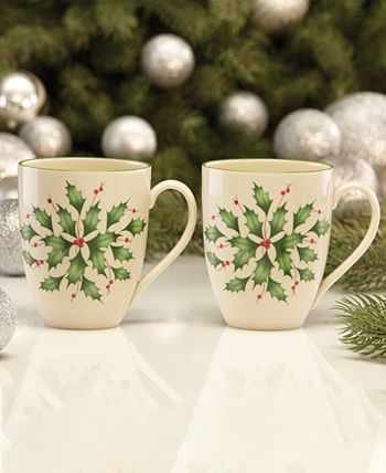Hosting the Holidays 4-Piece Stackable Mug Set