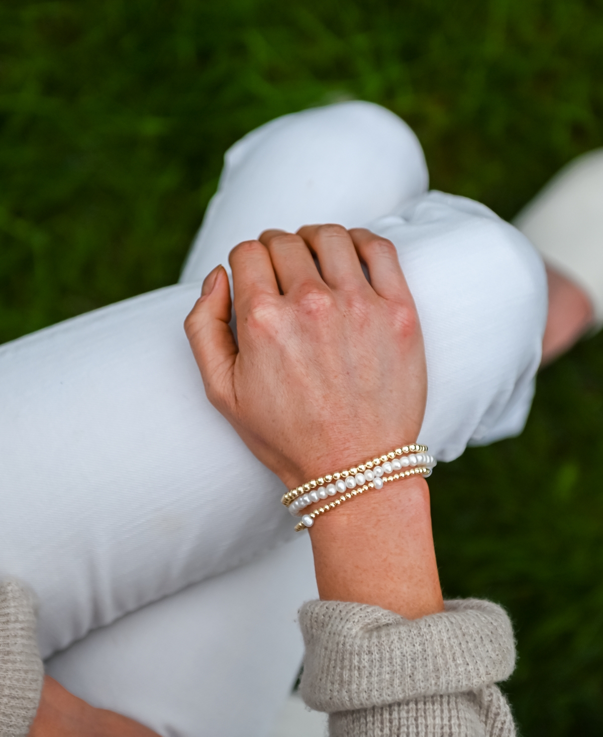 Cultured Freshwater Pearl (4-1/2 - 5mm) & Polished Bead Station Stretch Bracelet in 18k Gold-Plated Sterling Silver