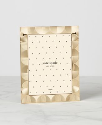 South Street Scallop Frame, 8" x 10"