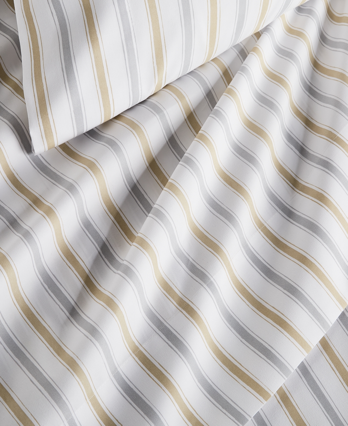 Home Design Easy Care Printed Microfiber 4-Pc. Sheet Set, Full, Exclusively at Macy's