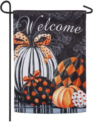 Elegant Pattern Pumpkins Set of 2 Garden Flag and Sassafras Doormat Bundle Set