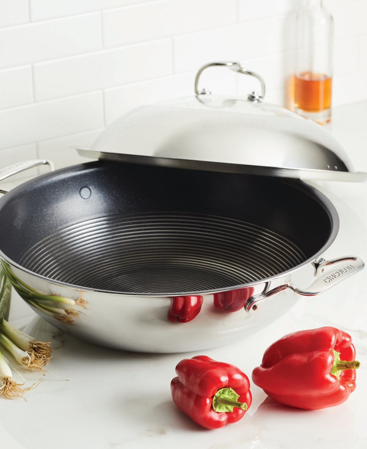Circulon CladInduction Wok with Glass Lid and Hybrid Steelshield and Non-stick Technology - Stainless Steel