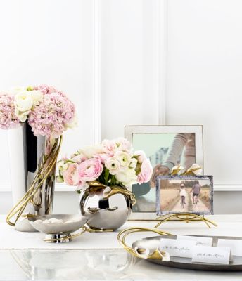 Calla Lily Handled Oval Tray