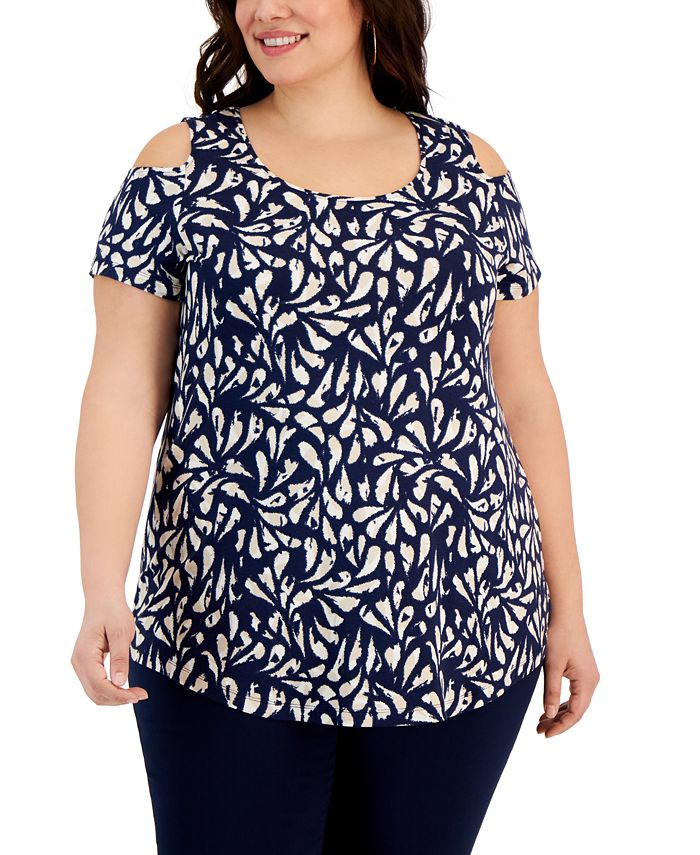 Macy's womens plus hotsell size tops on sale