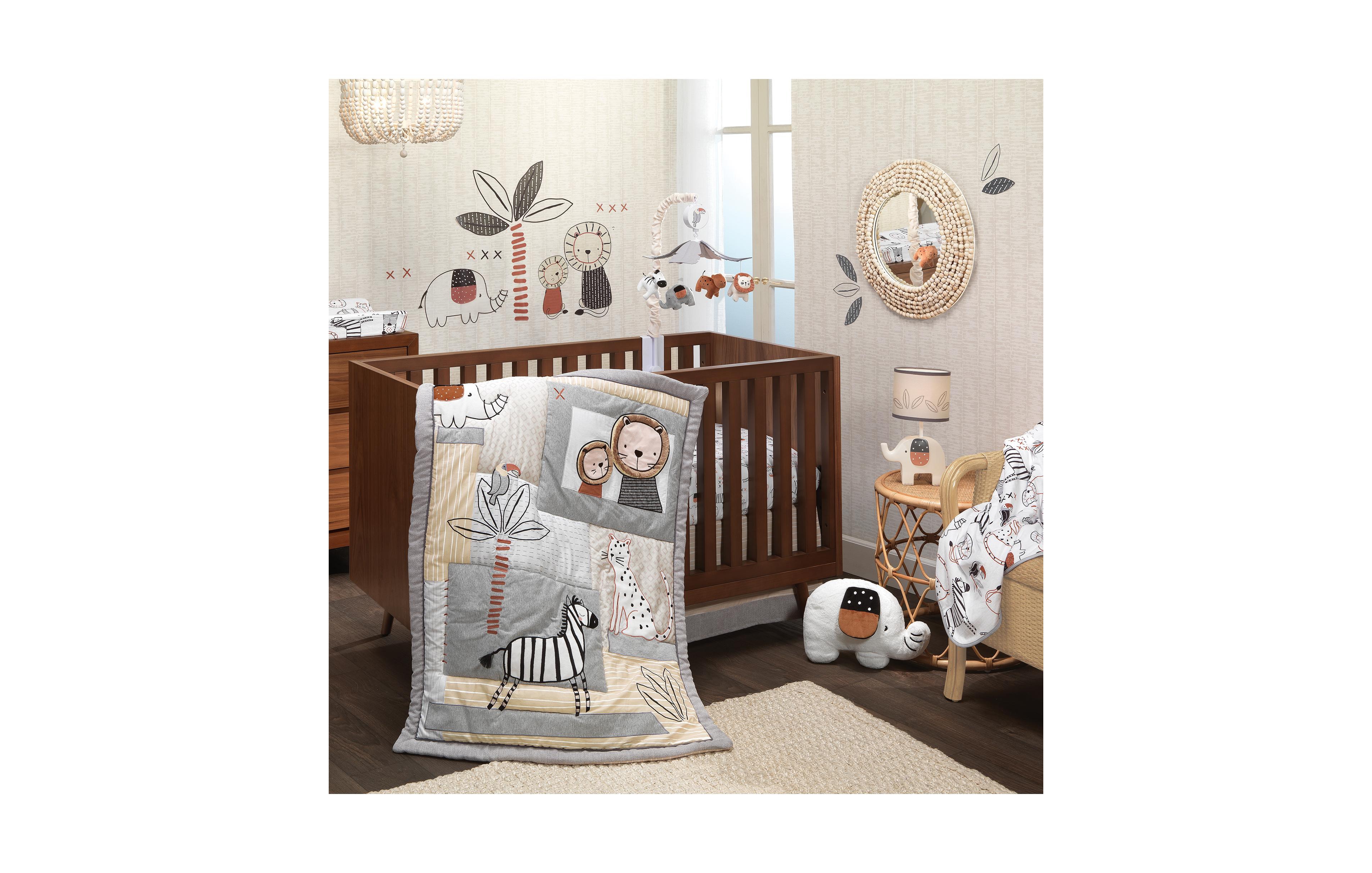 Lambs & Ivy Patchwork Jungle Animals 4-Piece Nursery Baby Crib Bedding Set