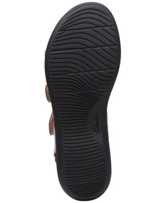 Women's Laurieann Vine Strappy Sport Sandals