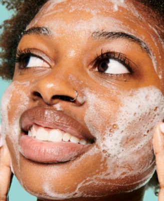 The POREfessional Good Cleanup Pore-Purifying Foaming Cleanser 