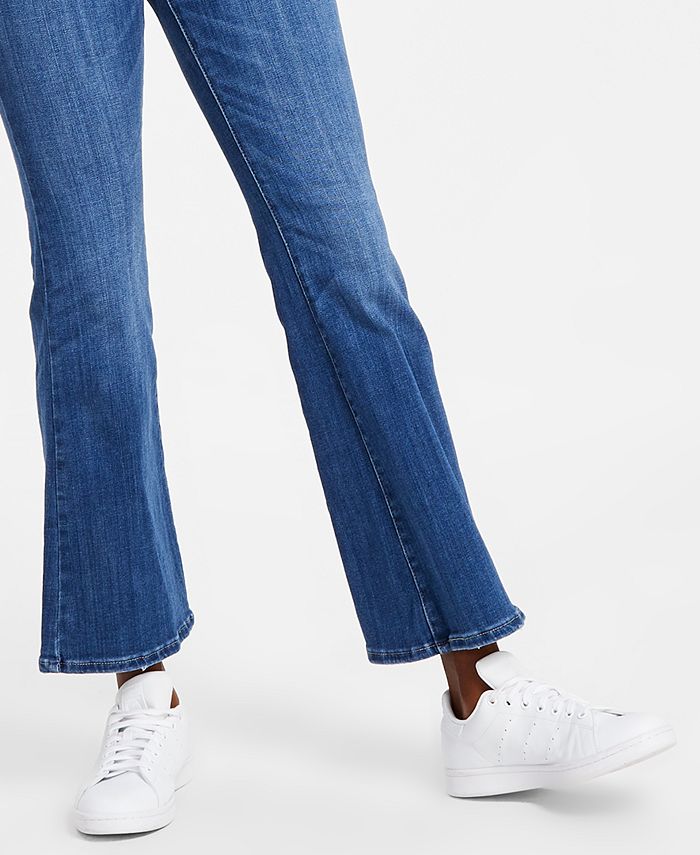 levi 726 flare