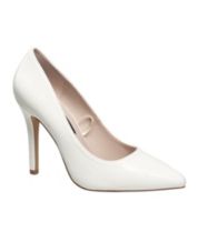 Macys white best sale pumps
