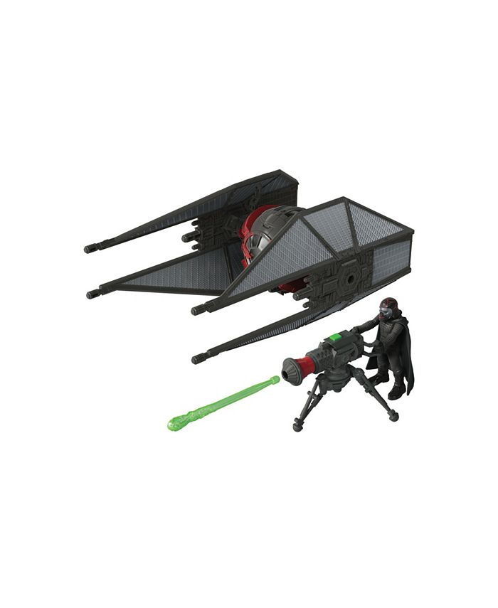 Star Wars: Son Jedi Filminde Kylo Ren'in Yeni Uzay Gemisine Yakından Bakın