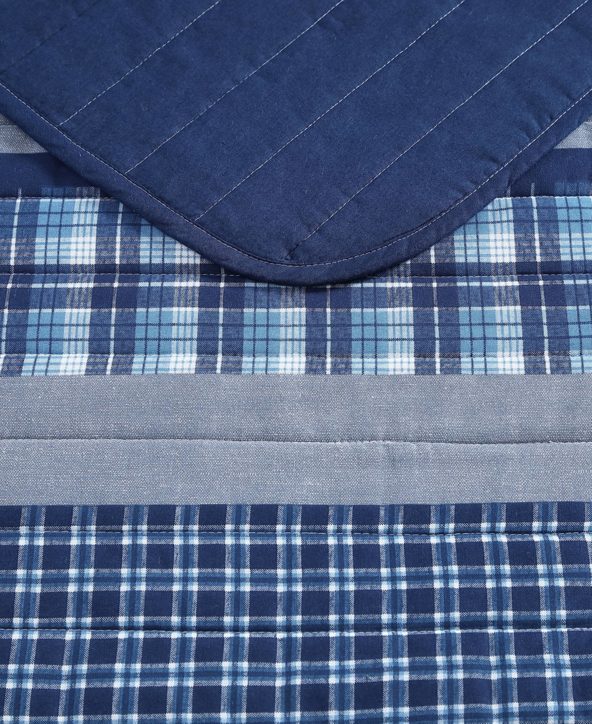 Nautica Addison Reversible 3 Piece Quilt Set, Full/Queen