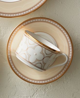 Trefolio Gold Set of 4 Saucers, 6"