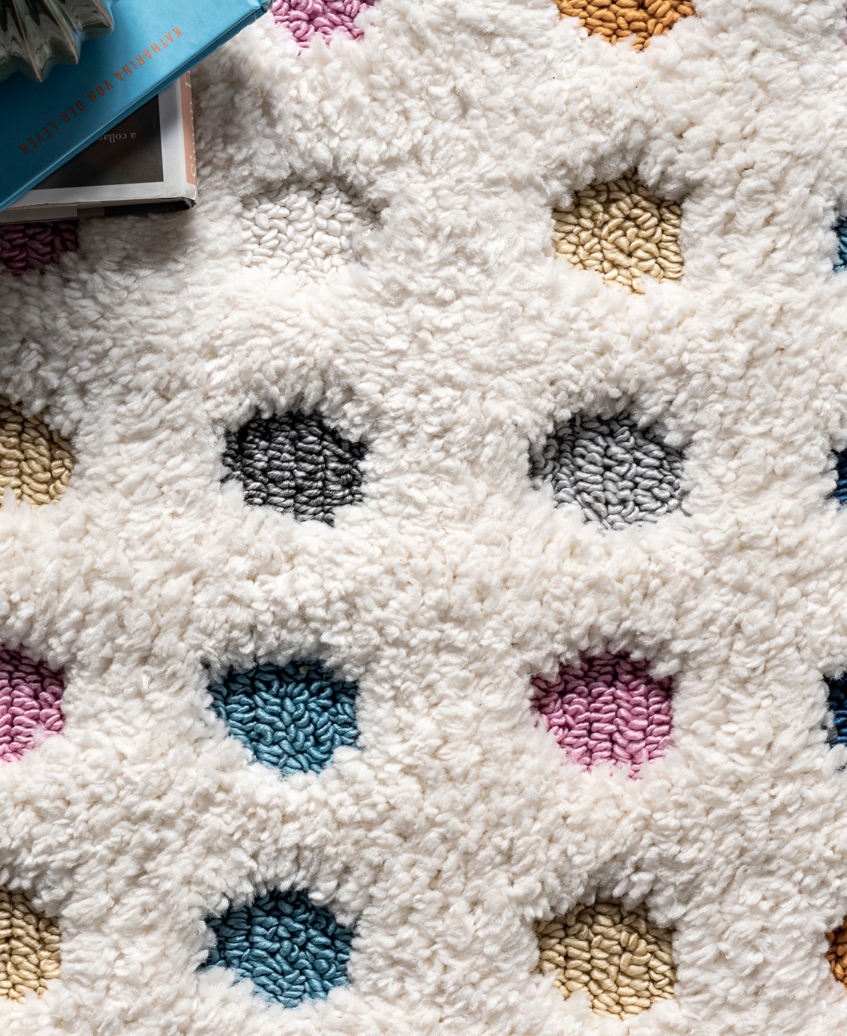 Nuloom Loft Behati Polka Dot Kids Tasseled 5'3" X 7'6" Area Rug In Ivory