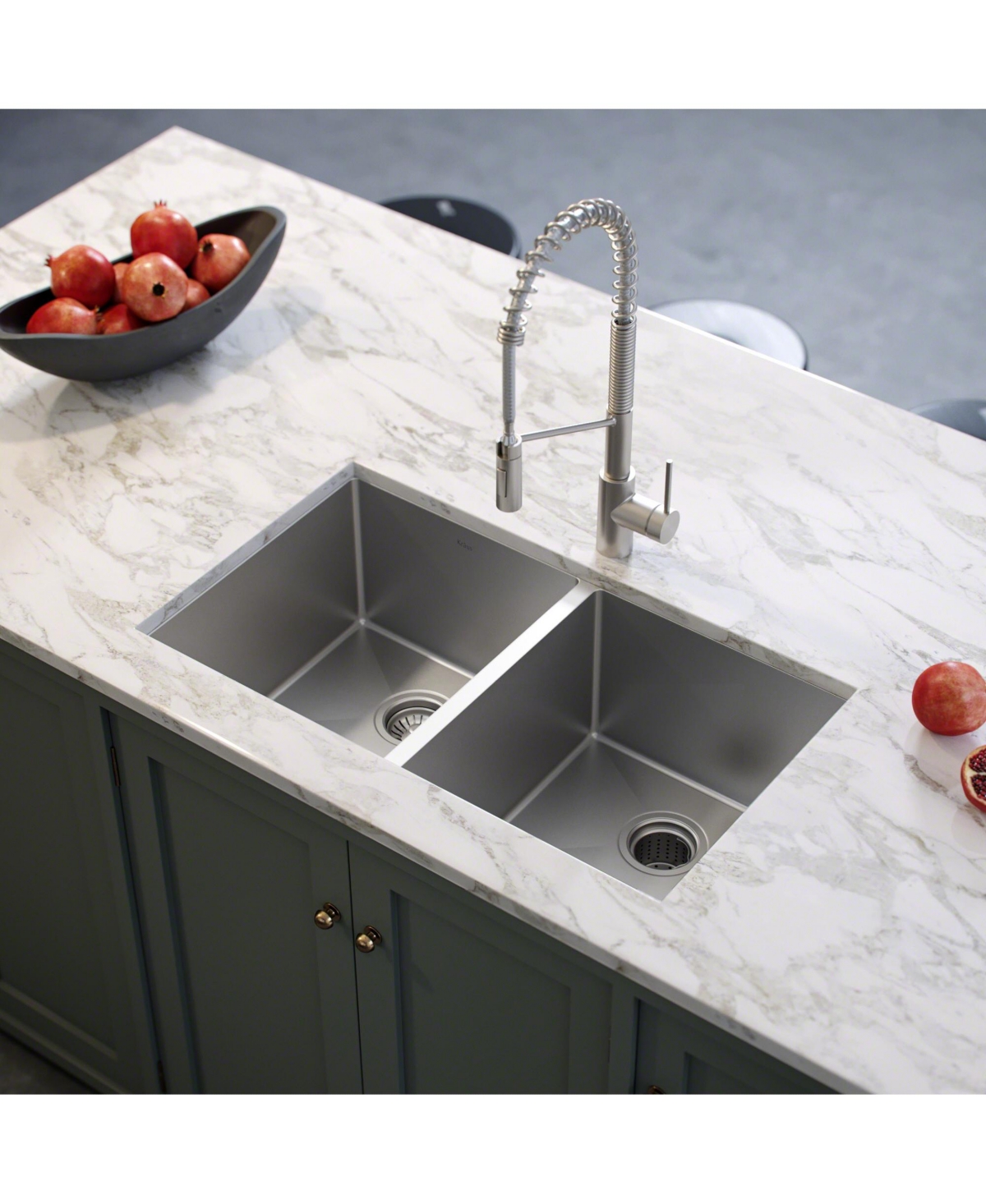 Kraus Standart 23 in. Pro 16 Gauge Undermount 50/50 Double BowlKitchen Sink - Stainless steel