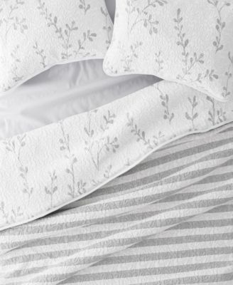 Sprouting Vines Stripe Reversible 3-Pc. Lightweight Quilt Set, King/California King