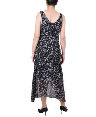 Petite Sleeveless Wrap Chiffon Dress