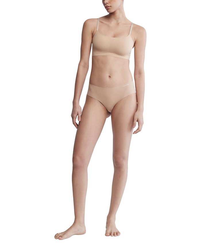 Calvin Klein Women's Invisibles Comfort Seamless Wireless Skinny Strap  Retro Bralette Bra 