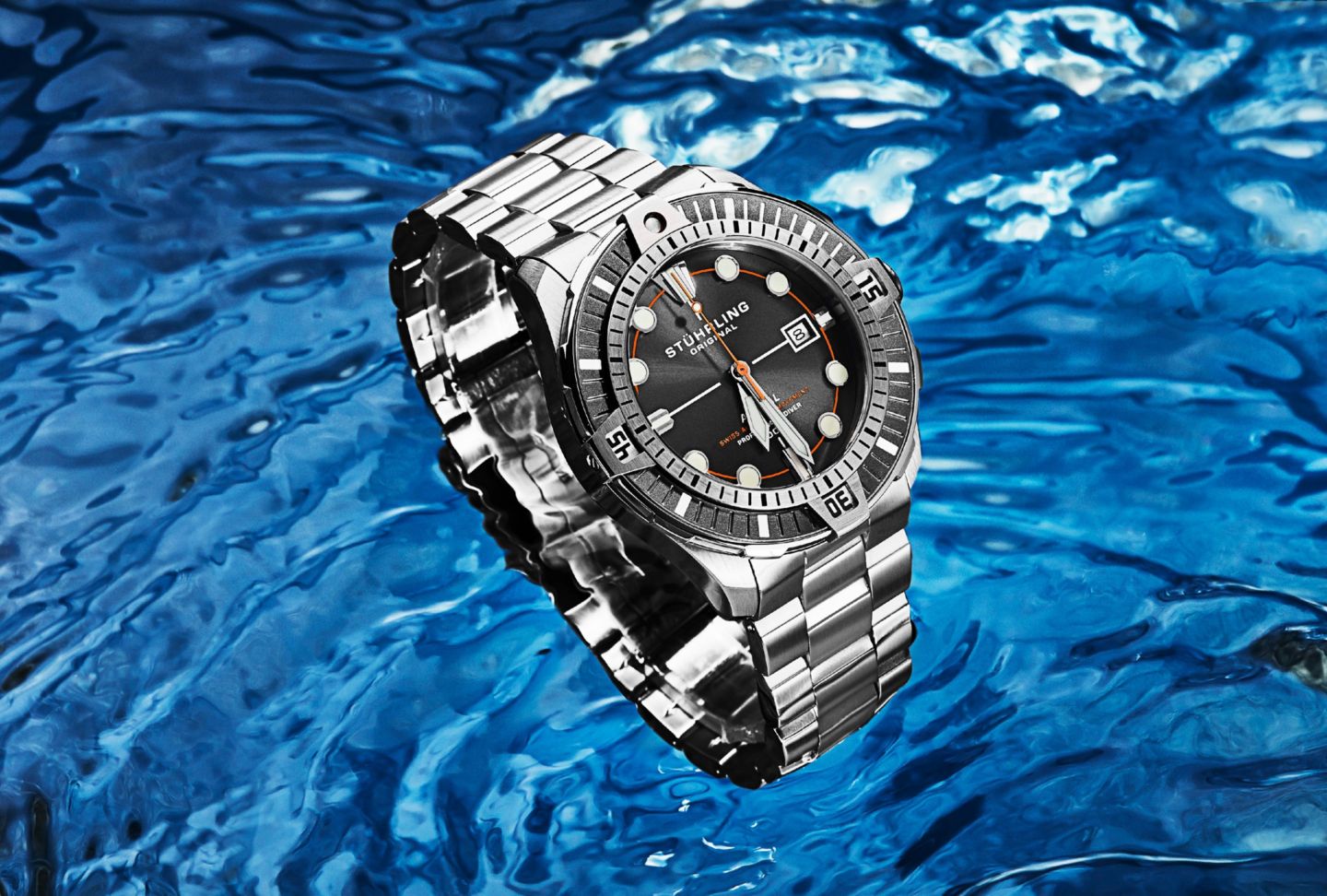 Мужские часы Stuhrling Men s Astral Diver 44mm Swiss Automatic Watch, Black Dial, Stainless Steel Bracelet, Rotating Bezel, 200M Water Resistant, цвет: Серебряный — фото 6