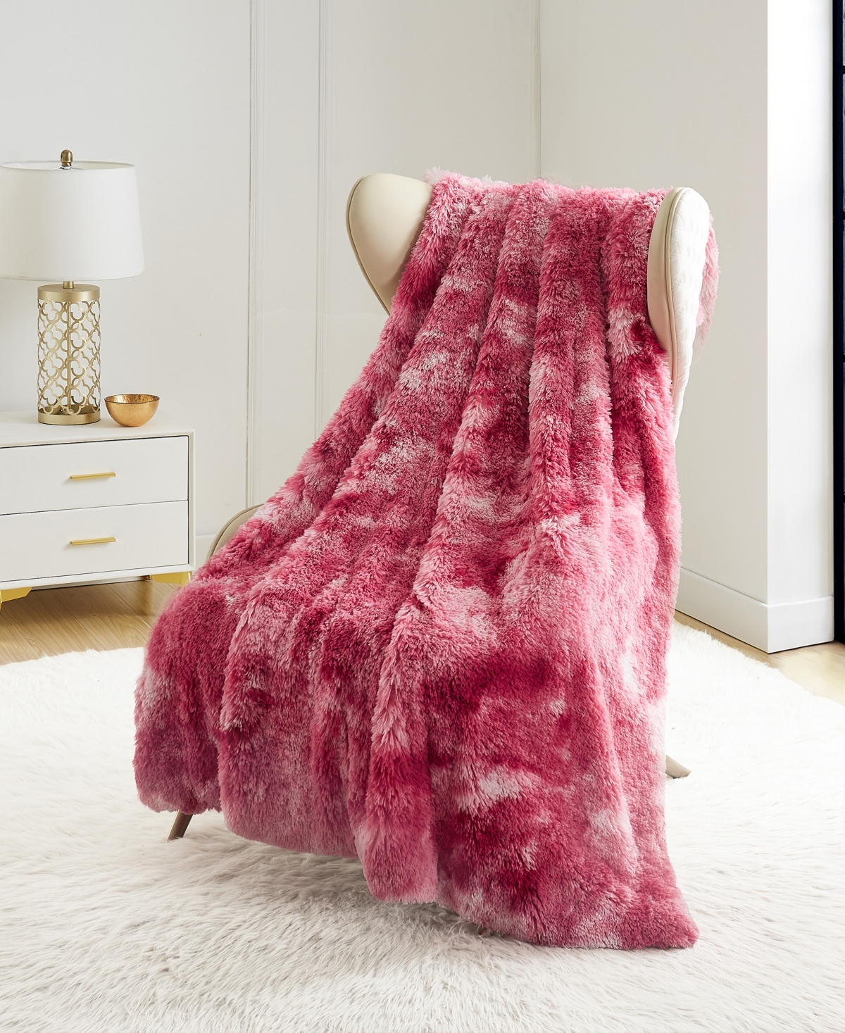 Juicy Couture Shaggy Faux Fur Plush Throw, 50" X 70" In Pink