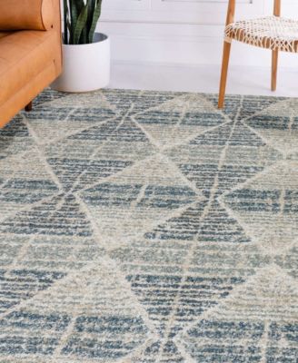 Carmona CO8 3'1" x 5' Area Rug