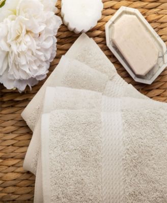100% Egyptian Cotton 4-Piece Hand Towel Set