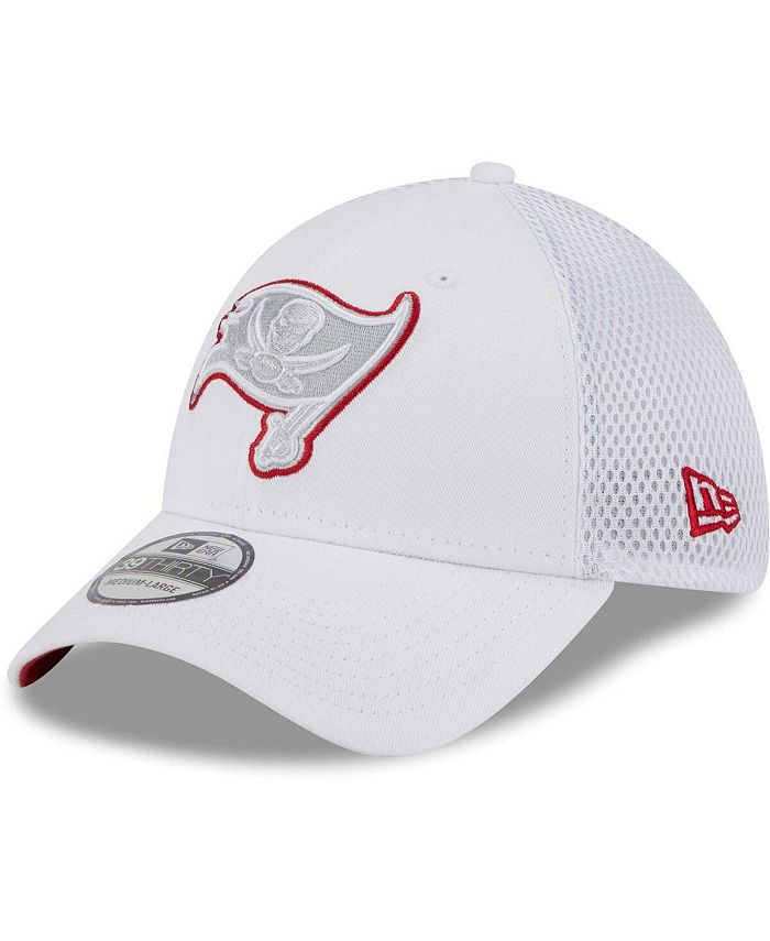 New Era Tampa Bay Buccaneers 2023 Sideline 39THIRTY Flex Hat - Pewter/Red, Officially Licensed - View #2