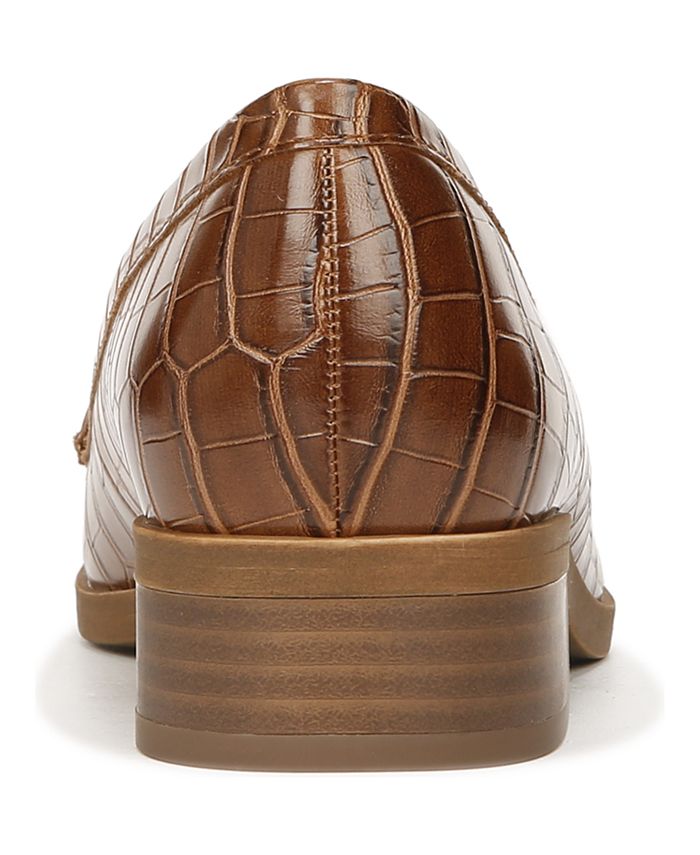 naturalizer soul loafers