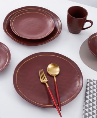 Clara 32 Pc. Dinnerware Set, Service for 8