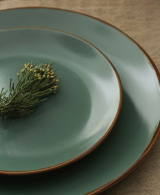 Brasa 32 Pc. Dinnerware Set, Service for 8