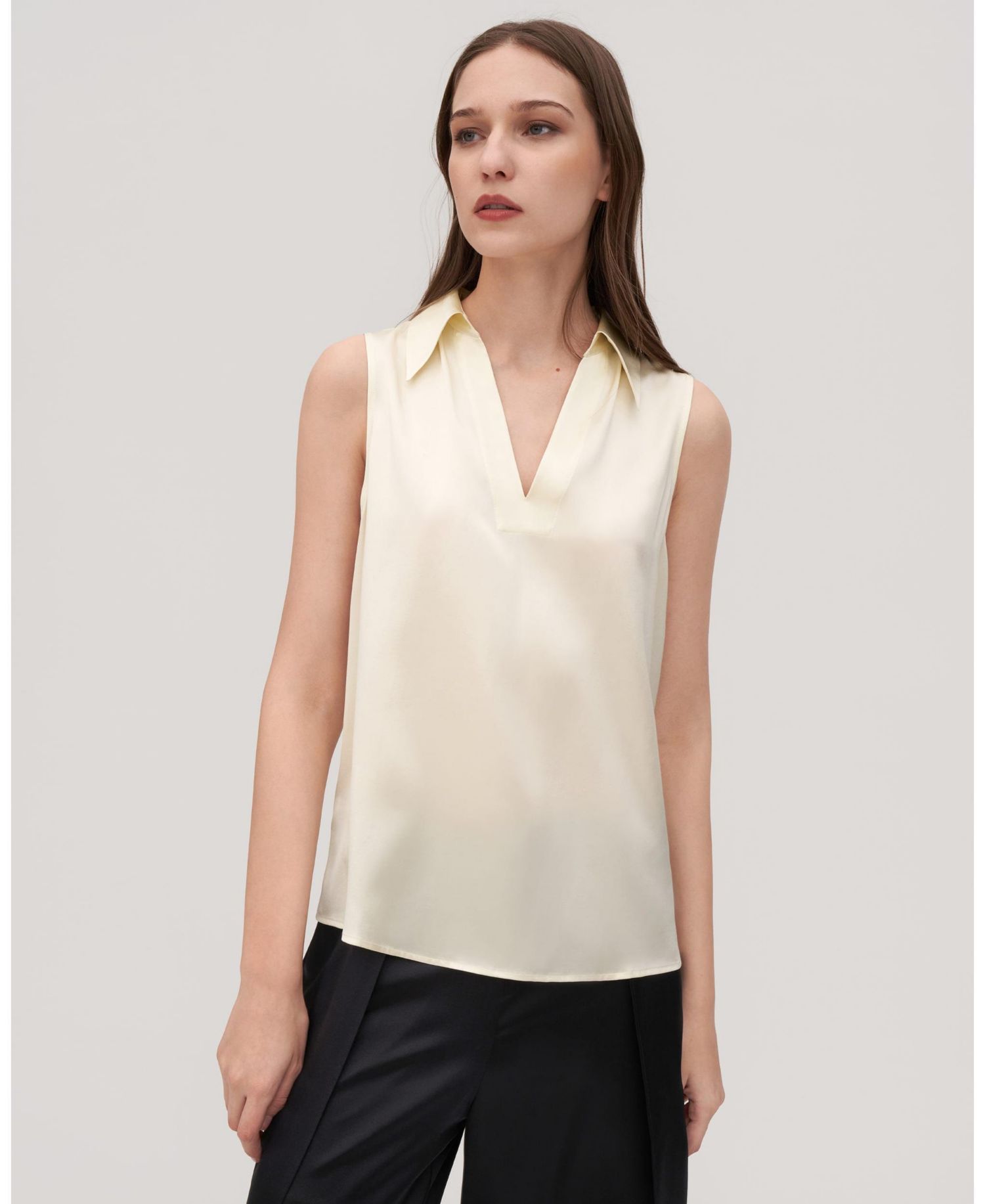 Women's V-Neck Sleeveless Silk Violet Blouse