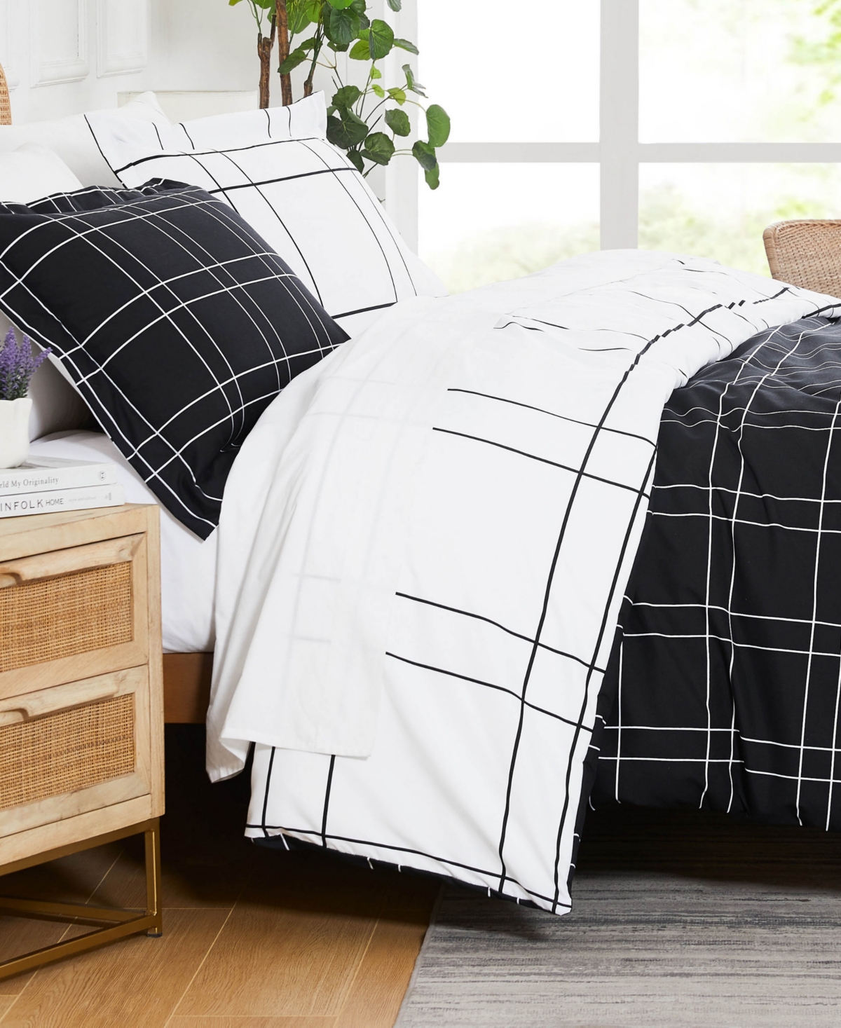 Southshore Fine Linens Urban Grid Oversized 3 Piece Comforter Set,