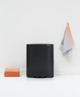 Bo Step on Trash Can, 16 Gallon, 60 Liter