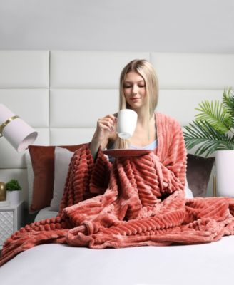 Cut Plush Lightweight Super Soft Fuzzy Luxury Bed Blanket, Queen