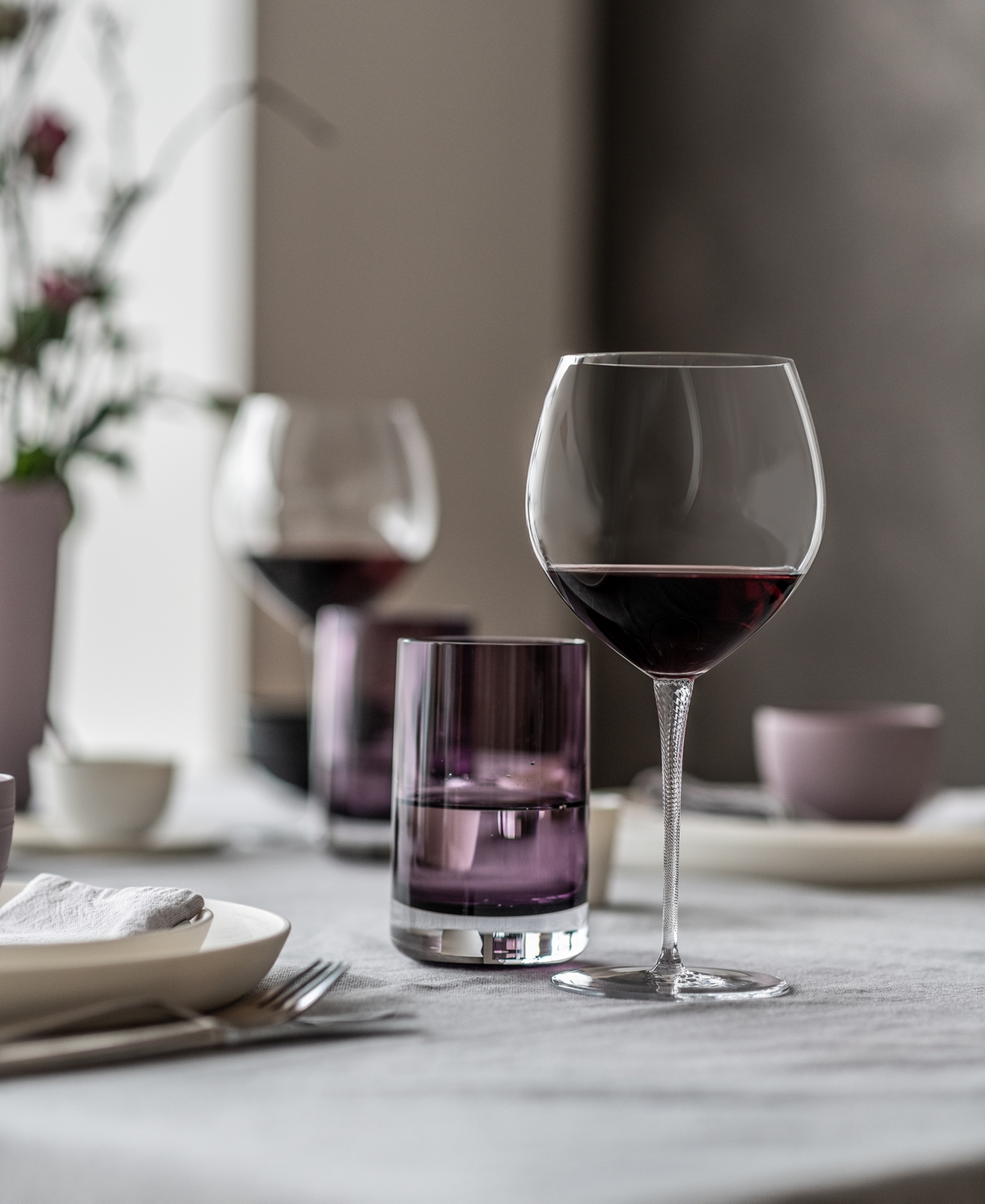 Zwiesel Glas Handmade Highness Burgundy 20.9 Oz, Set Of 2 In Clear