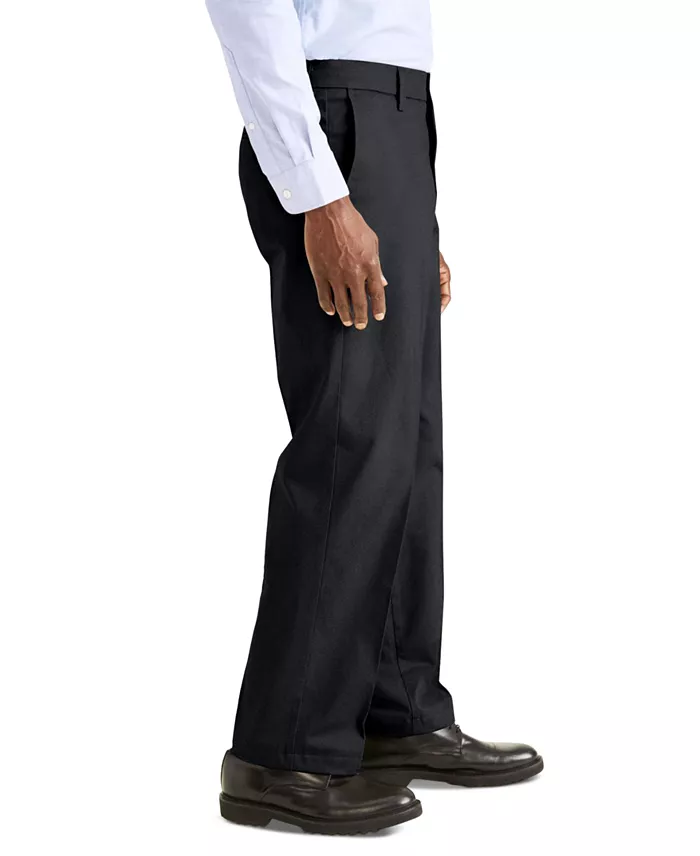 Men's Signature Classic Fit Iron Free Khaki Pants with Stain Defender - thumbnail 3