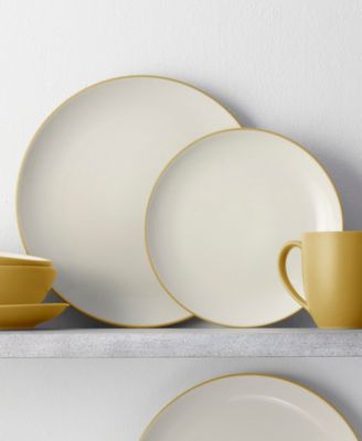 Colorwave Coupe 16 Pc. Dinnerware Set, Service for 4