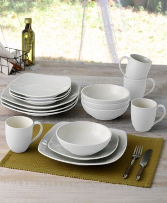 Colorwave Square 16 Pc. Dinnerware Set, Service for 4
